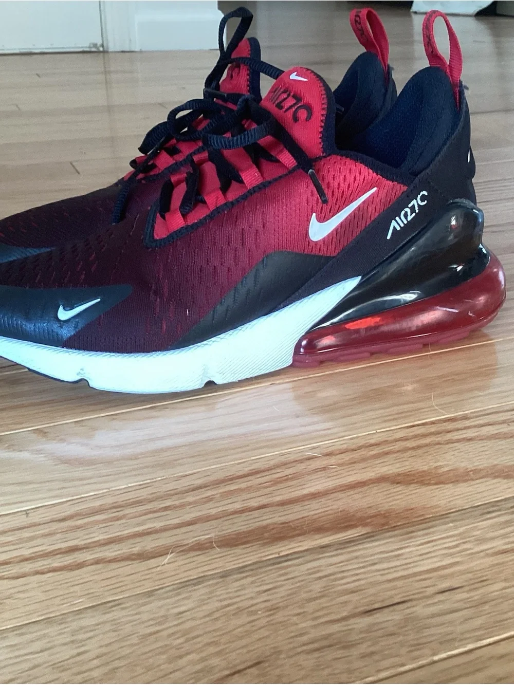 Nike Kids Air Max 270 React - Youth Size 7